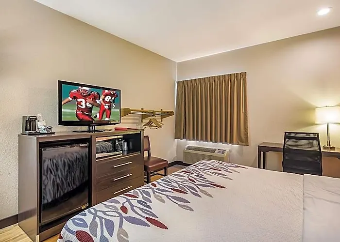 Red Roof St Louis - Troy, Il